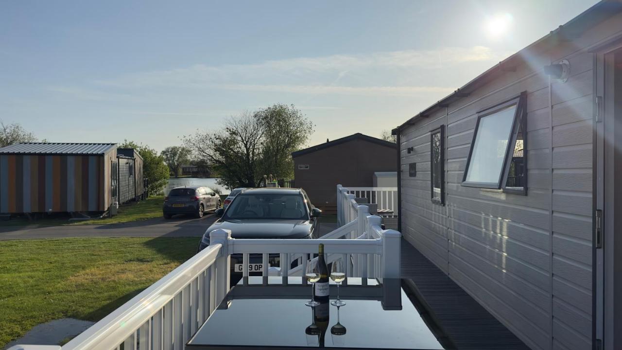 Campsite Luxury Hotub With View At Lakes *